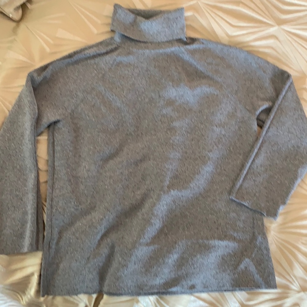 Ann Taylor turtle neck Sweater